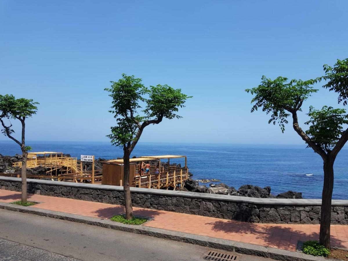 Villa Infinito Mare Acireale Exterior foto